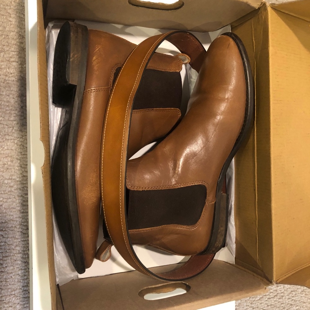 Banana Republic Chelsea Boots & Matching Belt